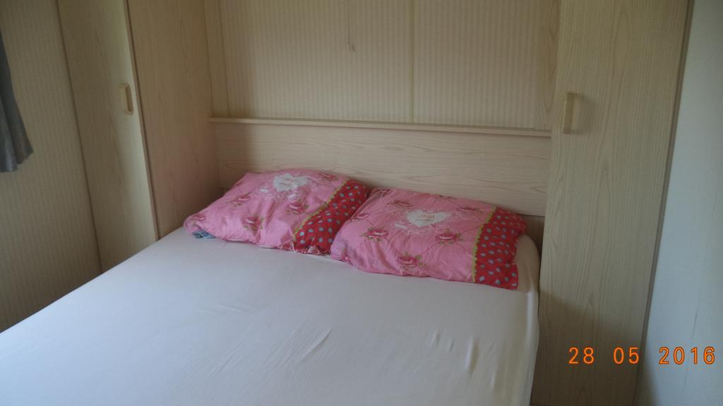 Middenin Hotel Grijpskerke Luaran gambar
